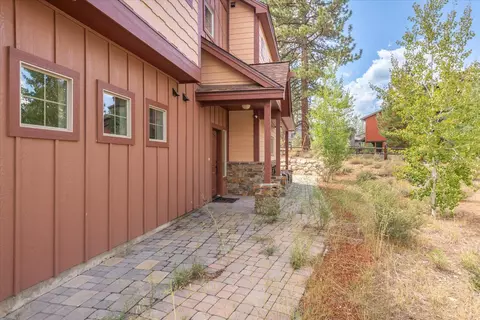 10246 Fall Ct, Truckee, CA 96161 photo 23