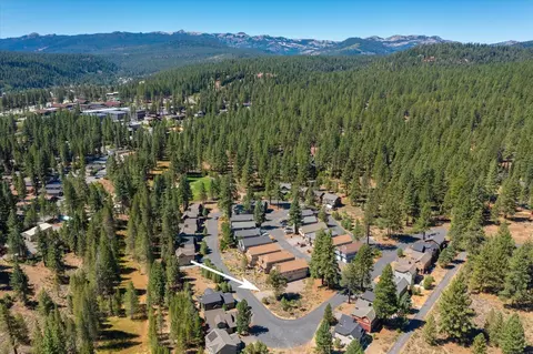 11259 Saddleback Dr, Truckee, CA 96161 photo 22