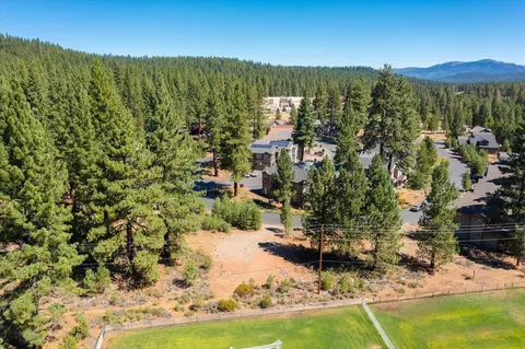 11259 Saddleback Dr, Truckee, CA 96161 photo 15