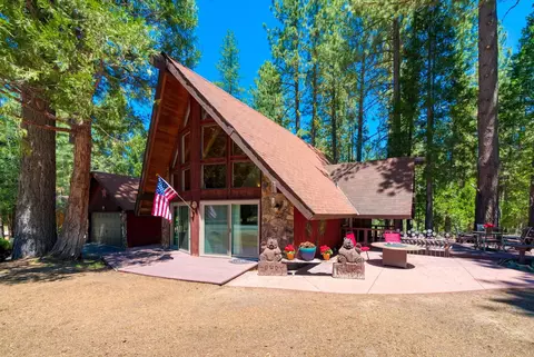 74 Tolowa Trl, Graeagle, CA 96103