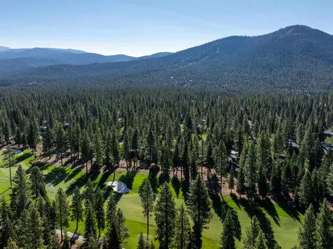 8331 Thunderbird Cir, Truckee, CA 96161 photo 10