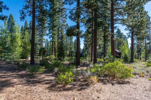 8331 Thunderbird Cir, Truckee, CA 96161 photo 11