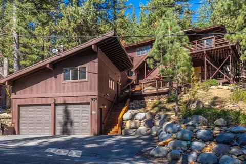 138 Tiger Tail Rd, Olympic Valley, CA 96146
