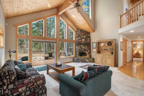 12851 Skiview Loop, Truckee, CA 96161 photo 3