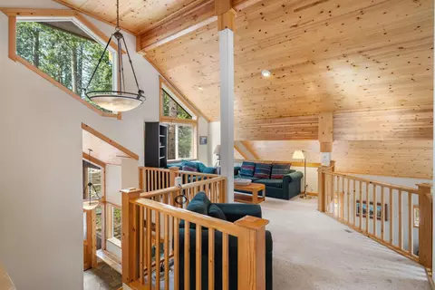 12851 Skiview Loop, Truckee, CA 96161 photo 17