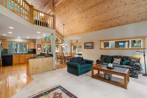 12851 Skiview Loop, Truckee, CA 96161 photo 7