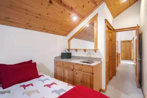12851 Skiview Loop, Truckee, CA 96161 photo 24