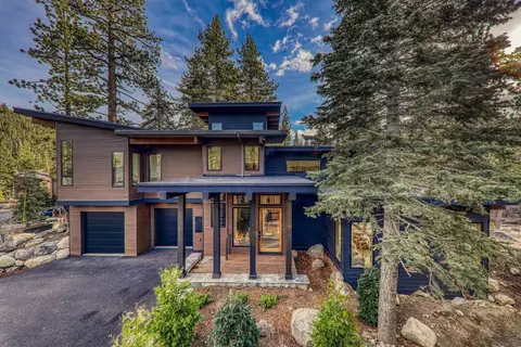 225 Smiley Ct, Olympic Valley, CA 96146