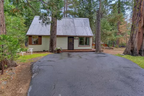 7087 5th Ave, Tahoma, CA 96142