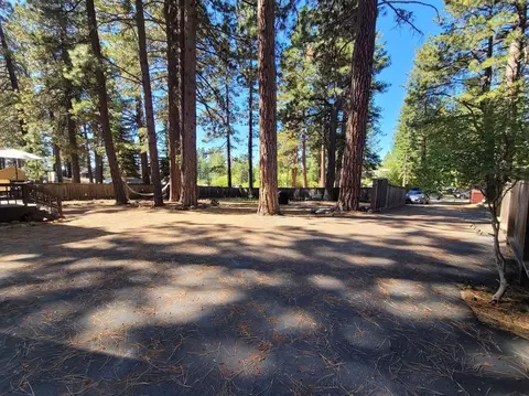 8075 Rainbow Ave, Kings Beach, CA 96143 photo 21