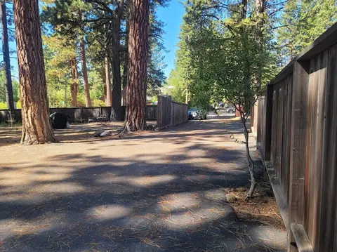 8075 Rainbow Ave, Kings Beach, CA 96143 photo 23