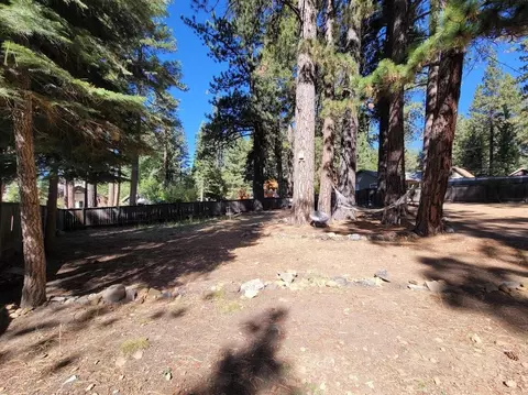 8075 Rainbow Ave, Kings Beach, CA 96143 photo 18