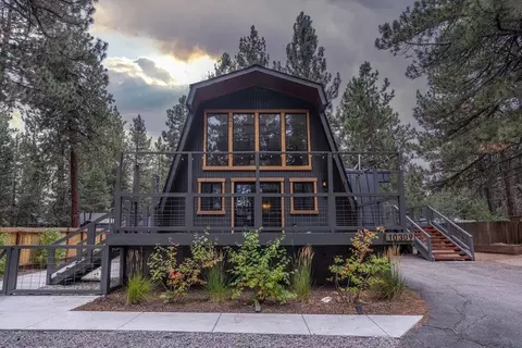 10309 Jeffery Pine Rd, Truckee, CA 96161