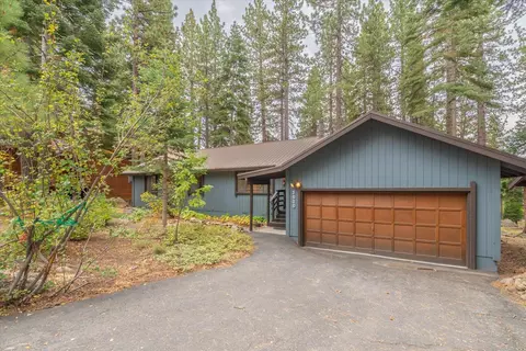 3030 Panorama Dr, Tahoe City, CA 96145