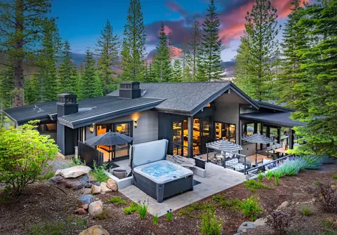 10625 Carson Range Rd, Truckee, CA 96161 photo 2