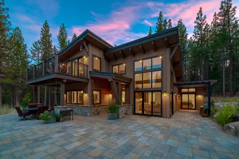 5720 Money Rd, Beckwourth, CA 96129