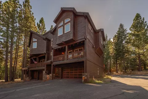17246 Northwoods Blvd, Truckee, CA 96161