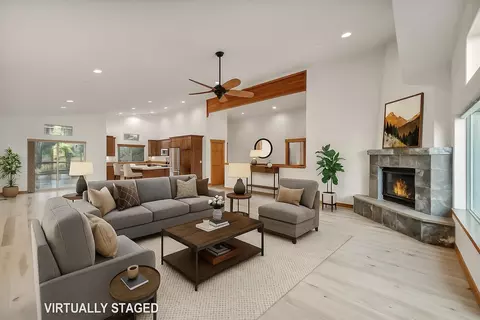 10237 Winter Creek Loop, Truckee, CA 96161 photo 8