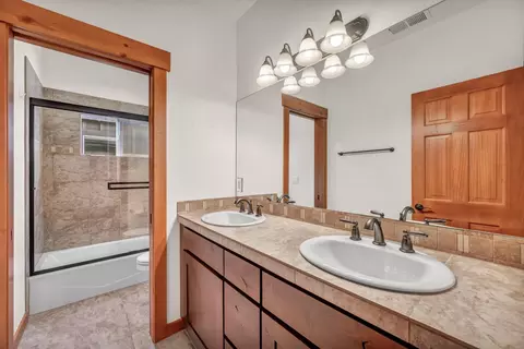 10237 Winter Creek Loop, Truckee, CA 96161 photo 20