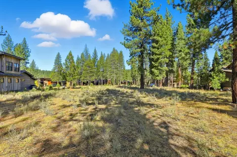 11111 Henness Rd, Truckee, CA 96161 photo 9