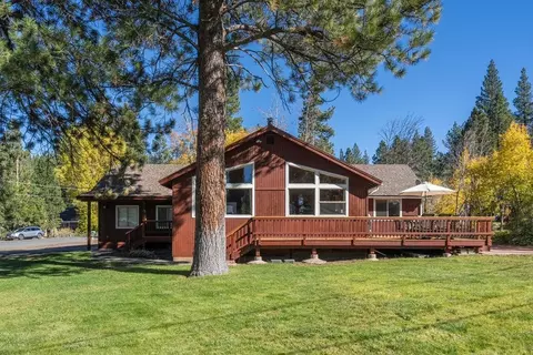 10374 Regency Cir, Truckee, CA 96161