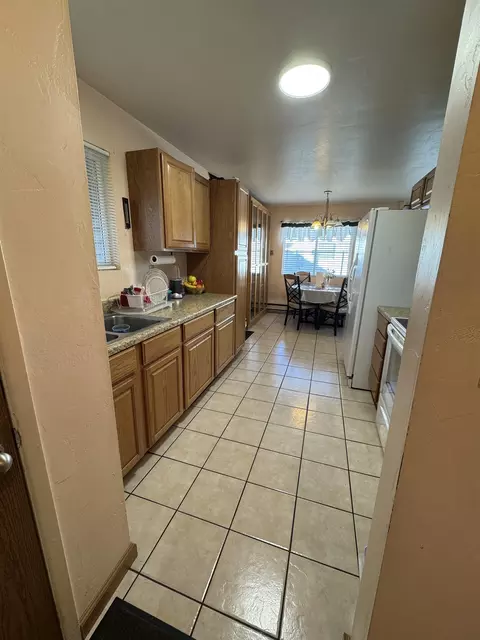 Kitchen - 100 Patterson Ave, Loyalton, CA 96118 photo 1 of 3