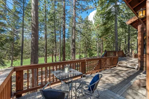 13226 Skiview Loop, Truckee, CA 96161 photo 5