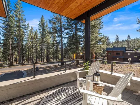 11630 Bottcher Loop, Truckee, CA 96161 photo 20