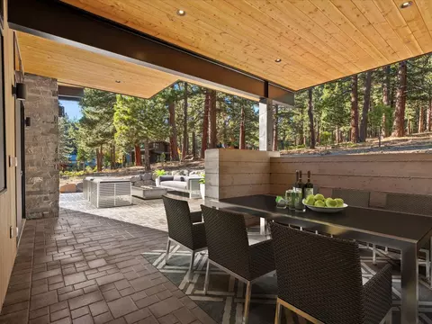 11630 Bottcher Loop, Truckee, CA 96161 photo 27