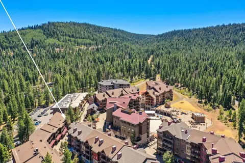 2000 N Village Dr # 234, Truckee, CA 96161