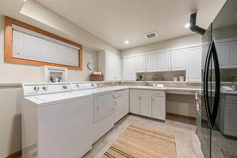 12686 Skiview Loop, Truckee, CA 96161 photo 28