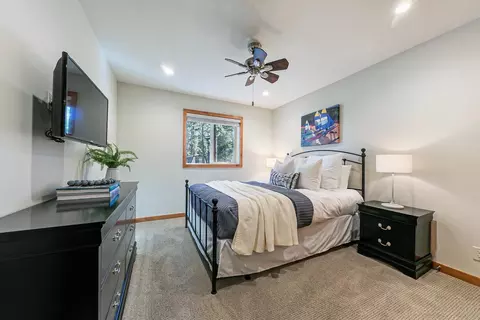 12686 Skiview Loop, Truckee, CA 96161 photo 22