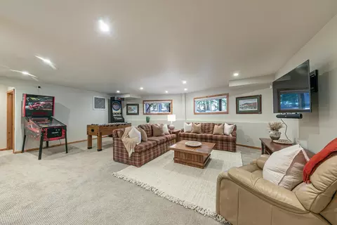 12686 Skiview Loop, Truckee, CA 96161 photo 21