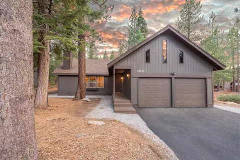 14217 Gyrfalcon St, Truckee, CA 96161