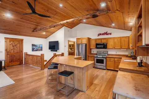 10480 Iris Rd, Truckee, CA 96161 photo 9