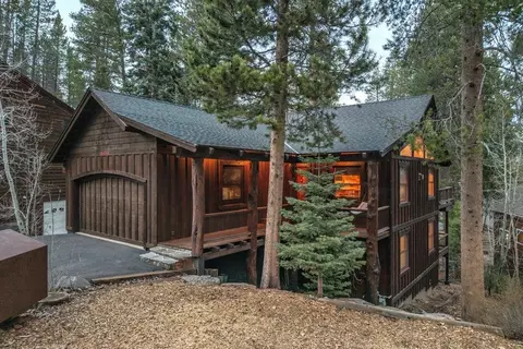 10480 Iris Rd, Truckee, CA 96161