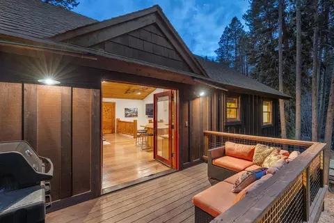 10480 Iris Rd, Truckee, CA 96161 photo 11