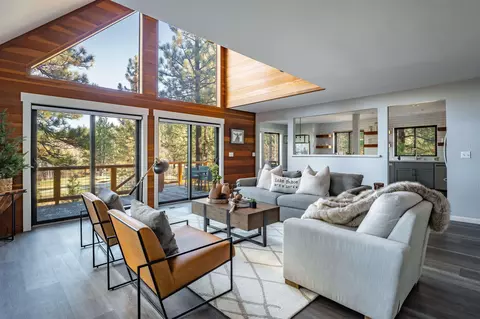 172 Basque, Truckee, CA 96161 photo 2