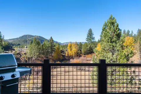 11658 Mcclintock Loop, Truckee, CA 96161 photo 12
