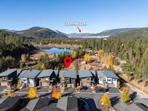 11658 Mcclintock Loop, Truckee, CA 96161 photo 2
