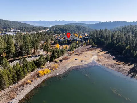 11658 Mcclintock Loop, Truckee, CA 96161 photo 13