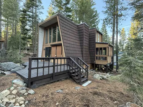 225 Snowbird Loop, Tahoma, CA 96142