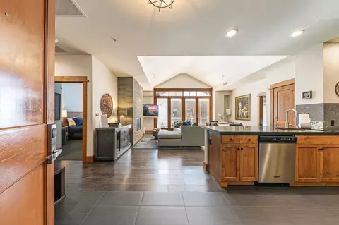 3001 Northstar Dr # 308, Truckee, CA 96161
