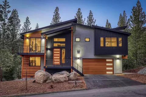 325 Woodridge Cir, Incline Village, NV 89451