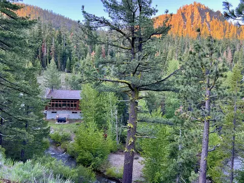 1456 Mineral Springs Trl, Alpine Meadows, CA 96146