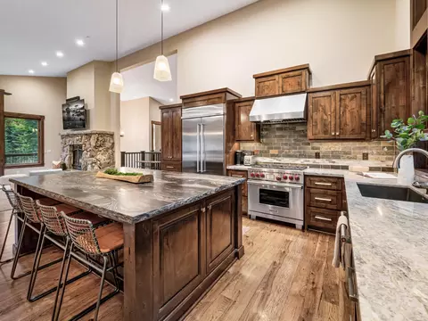 10613 Carson Range Rd, Truckee, CA 96161 photo 9