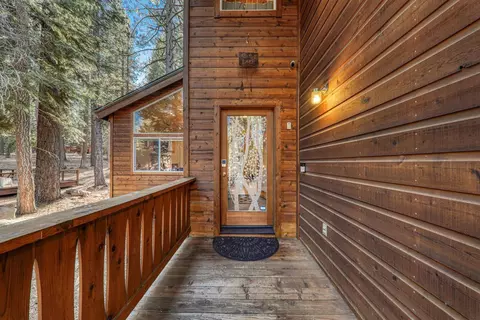 13971 Skiview Loop, Truckee, CA 96161 photo 4