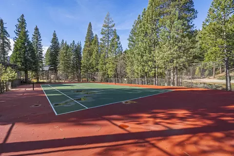 202 Hidden Lake Loop, Olympic Valley, CA 96146 photo 8