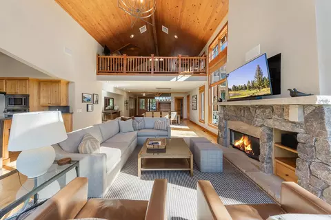 12323 Lookout Loop # F10-24, Truckee, CA 96161