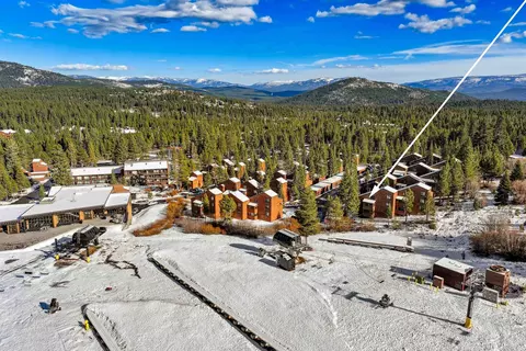 11727 Snowpeak Way # 574, Truckee, CA 96161
